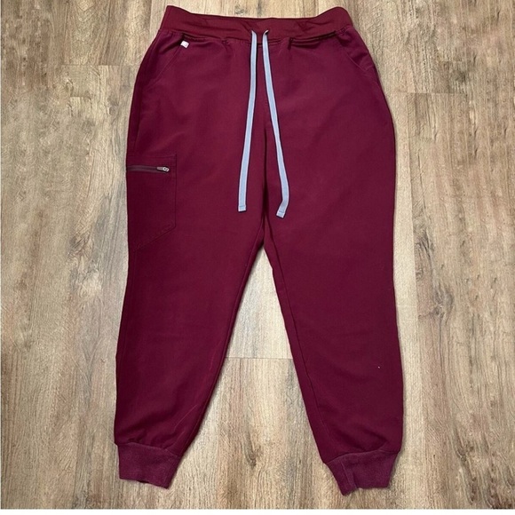 FIGS Maroon Zamora Joggers size small - Picture 2 of 5